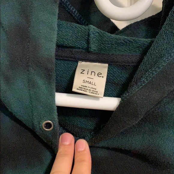 Green hoodie duo - Picture 2 of 3